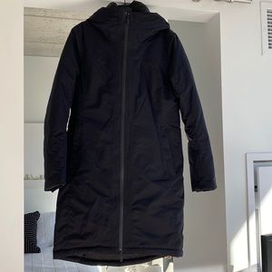 Lululemon Waterproof, Windproof, Down Snow Coat Parka with Hood in Black Size 6